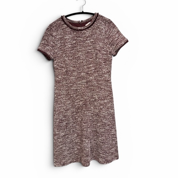 LOFT Dresses & Skirts - LOFT Burgundy Knit Mini Dress. Gently used